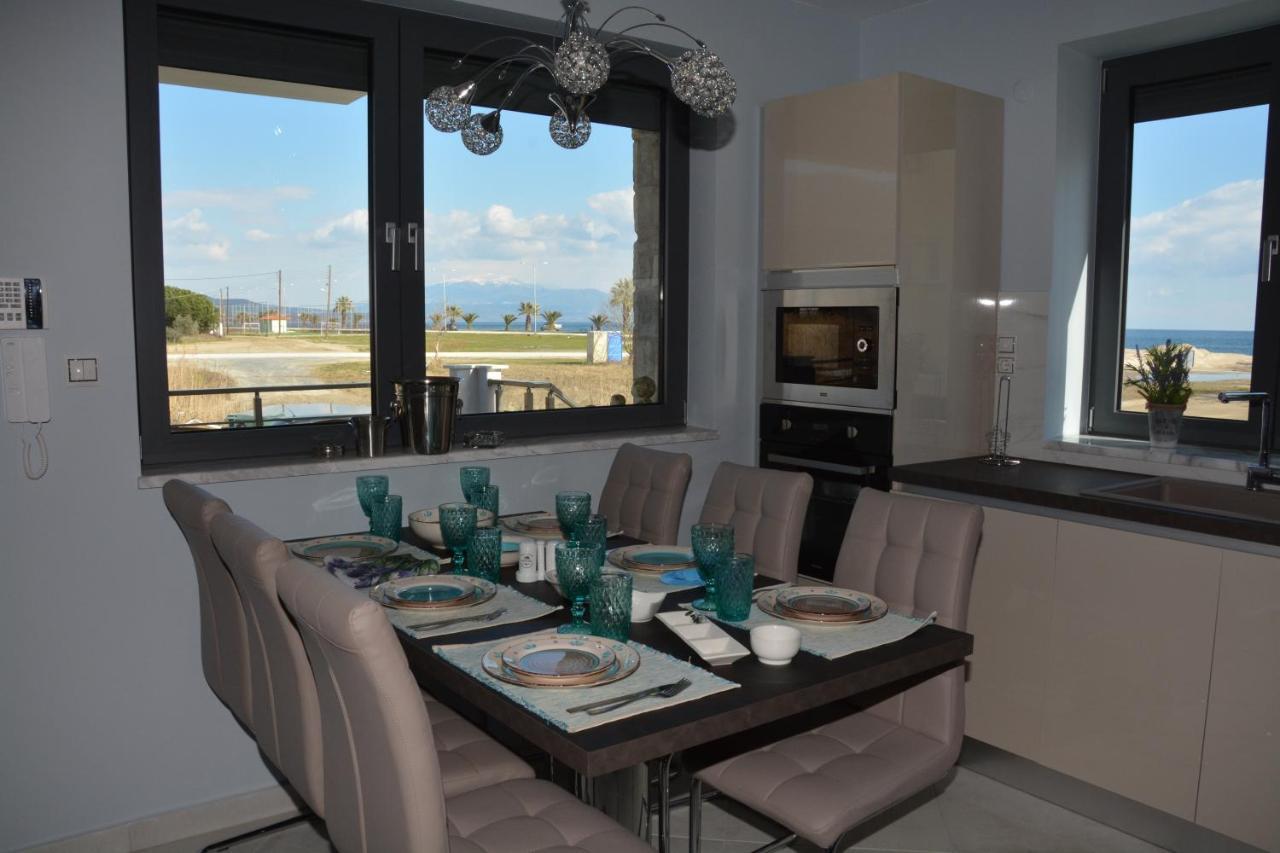 Pegasus Sea View Luxury Apartments Vrasná Esterno foto