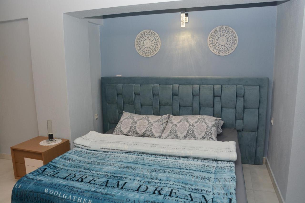 Pegasus Sea View Luxury Apartments Vrasná Esterno foto