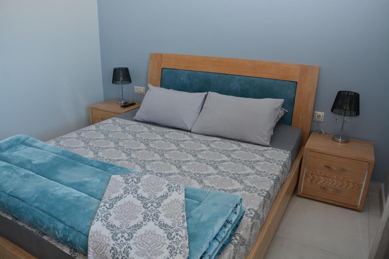 Pegasus Sea View Luxury Apartments Vrasná Esterno foto