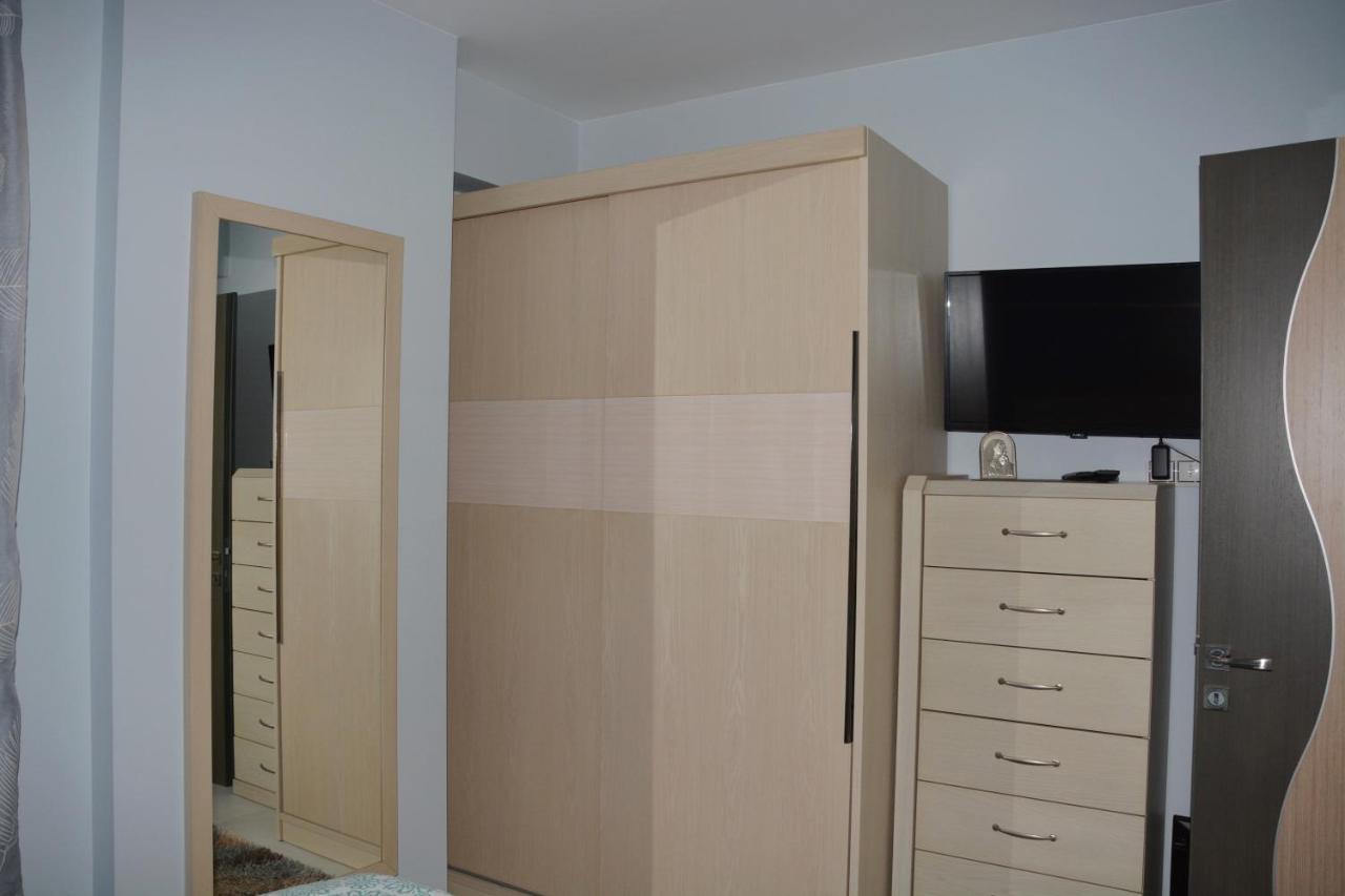 Pegasus Sea View Luxury Apartments Vrasná Esterno foto